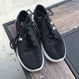 Black Under Armour Shoes
